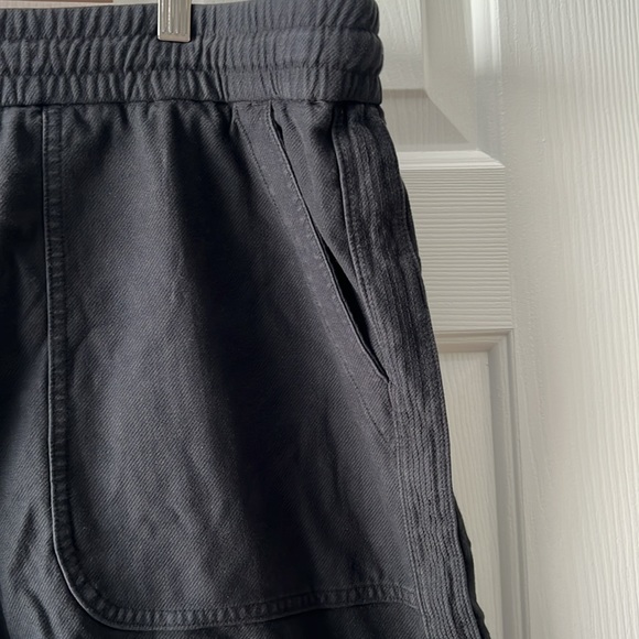 Athleta Farallon shorts size 22 - Picture 3 of 7